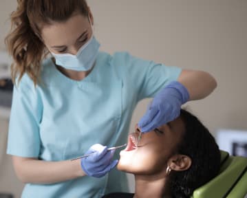 Currículo de dentista: modelo para recém-formado e experiente