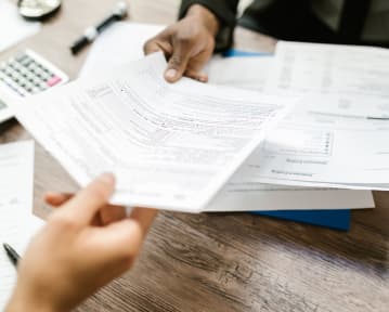 Frases para currículo: 50+ exemplos para objetivo e mais