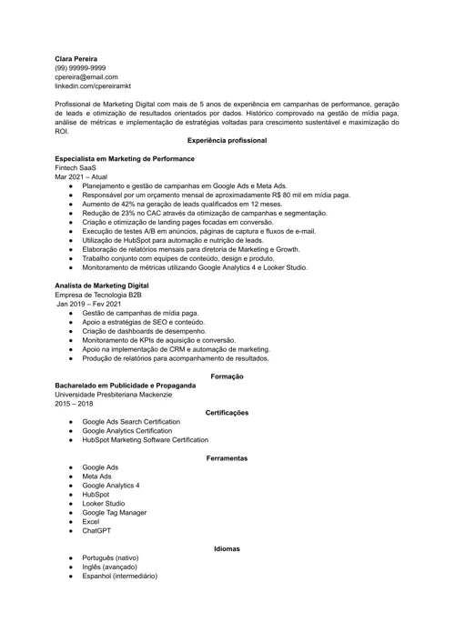 comparação de CV manual e currículo online da LiveCareer