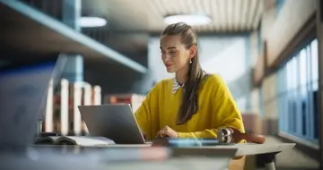 Ícones para currículo: como usar e onde achar + exemplos