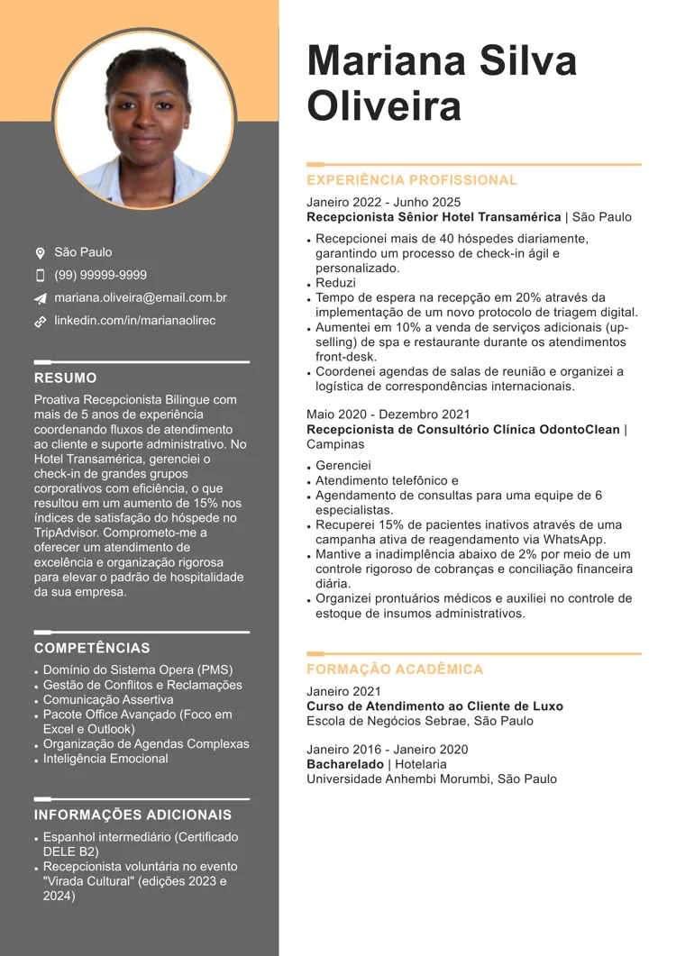 Modelo de CV minimalista com nome em destaque