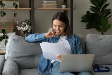 Modelos de currículo minimalista para editar e baixar