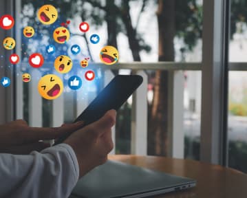 Currículo de social media: exemplo pronto e como fazer o seu